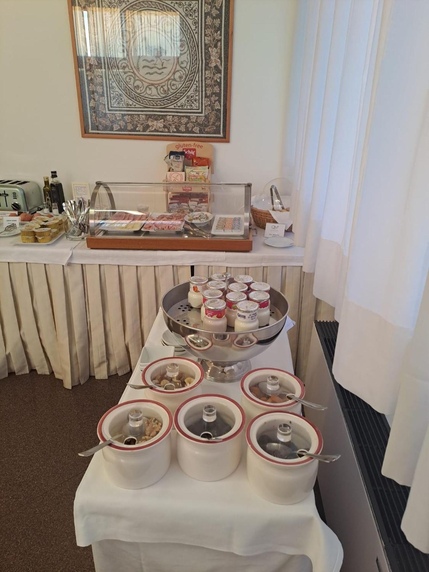 Hotel Internazionale 세르비냐노 델 프리울리 외부 사진