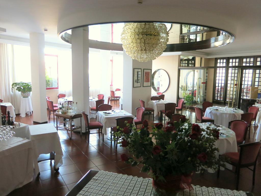 Hotel Internazionale 세르비냐노 델 프리울리 외부 사진