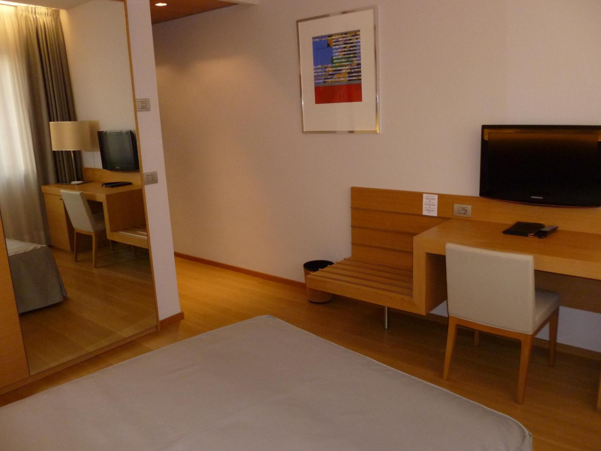 Hotel Internazionale 세르비냐노 델 프리울리 외부 사진